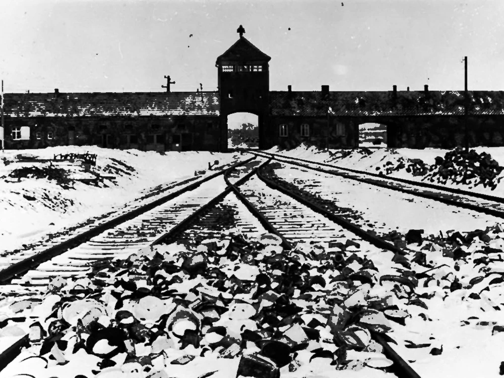 auschwitz02